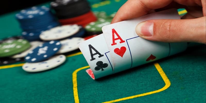 Hướng dẫn chi tiết cách chơi poker 2 lá tại W88